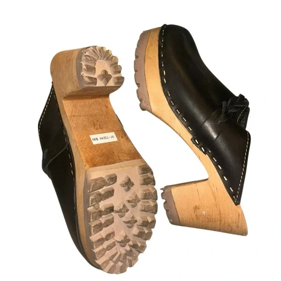 MIA Black Leather Clogs with Wooden Heel - Picture 4 of 5